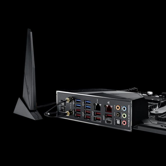 ASUS-ROG-Crosshair-VIII-HWF-p05