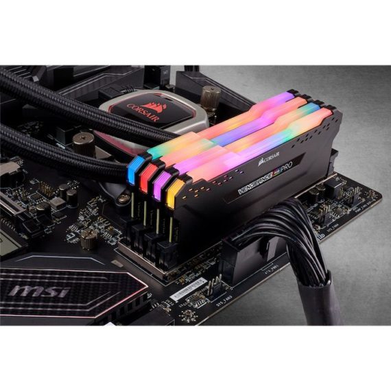 Corsair-VRGBPro64GBDDR4-p04